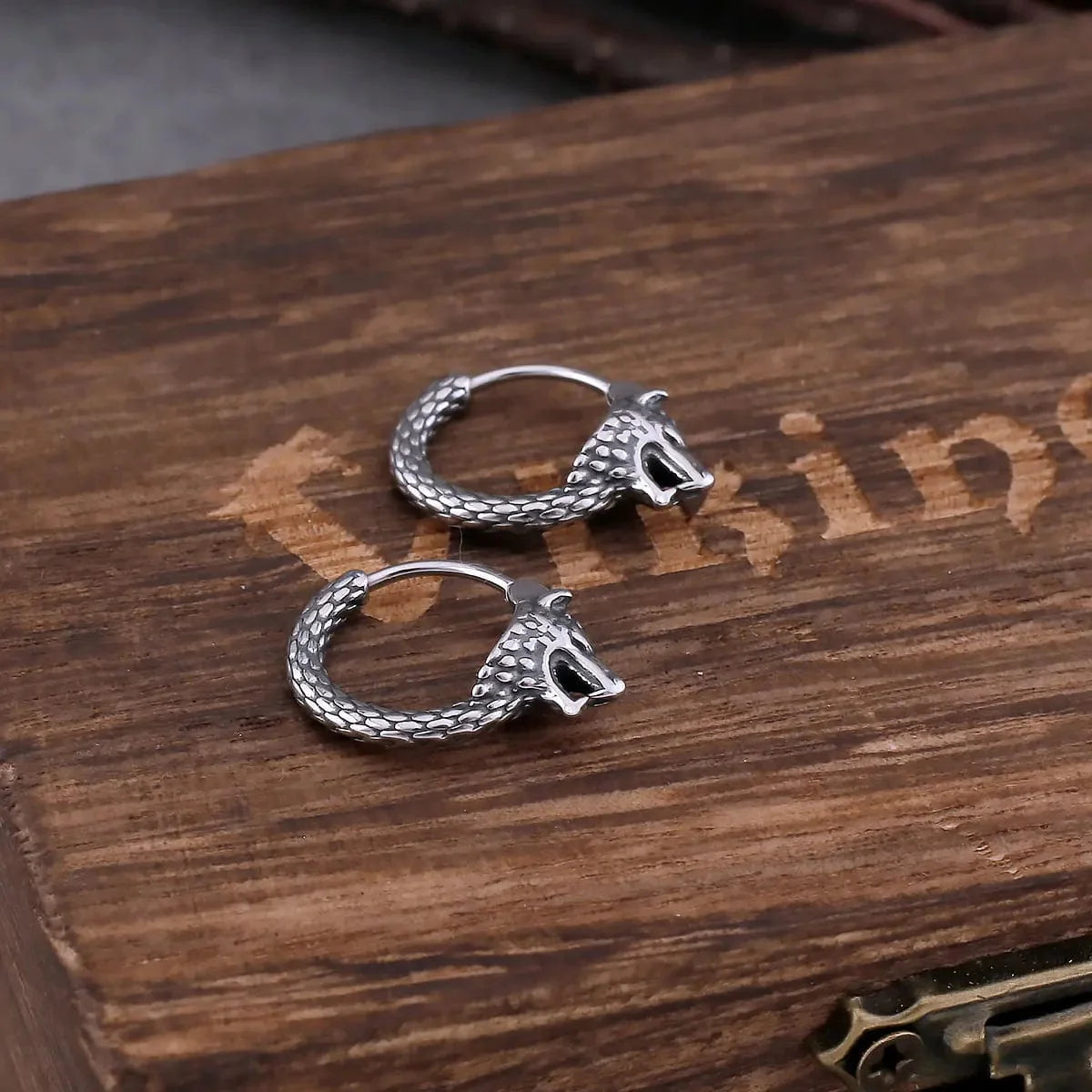 Boucles d'oreilles loup Fenrir en acier inoxydable-HERITAGE VIKING