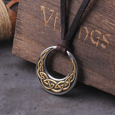 Collier Viking "Embrasse de la Lune: Pendentif Nœud Celtique"-HERITAGE VIKING