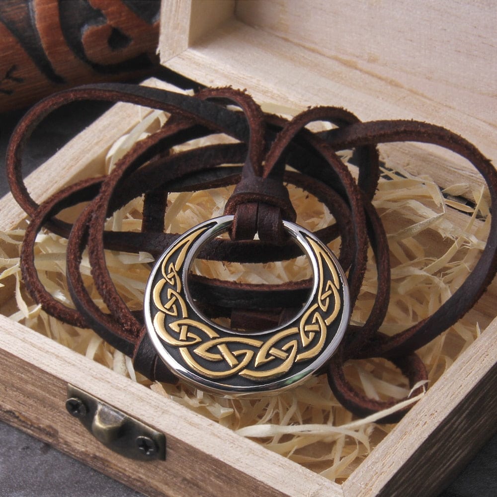 Collier Viking "Embrasse de la Lune: Pendentif Nœud Celtique"-HERITAGE VIKING