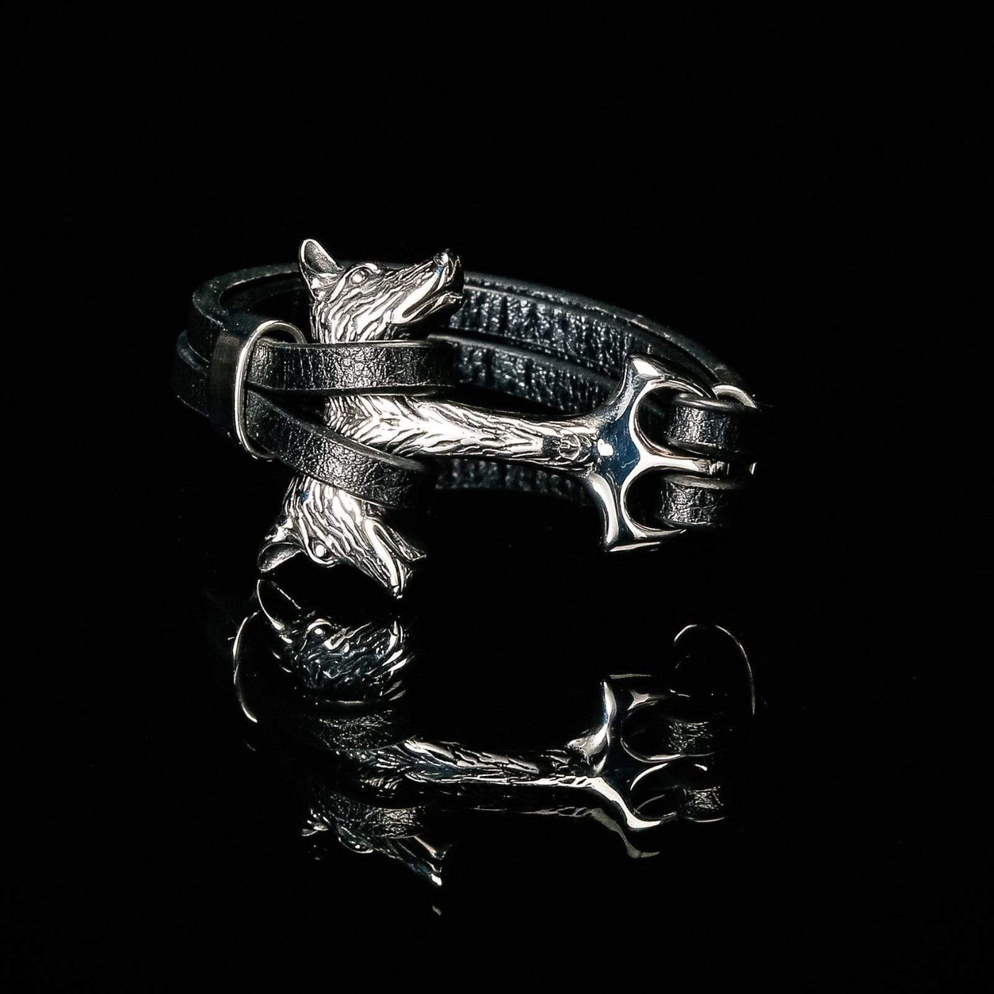 Bracelet en Cuir du Loup-HERITAGE VIKING