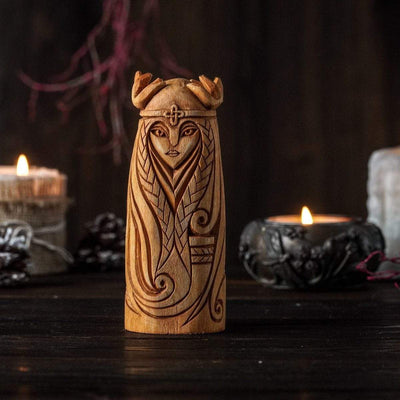 Statue en bois de Sif-HERITAGE VIKING